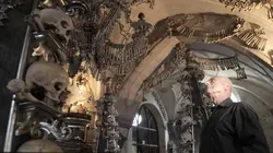 De l'ombre à la lumière Les derniers vampires