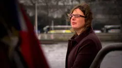 De l'ombre à la lumière La naissance de l'humanité