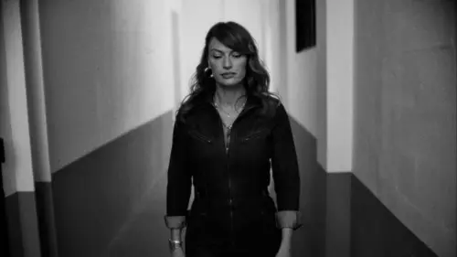 De l'ombre à la lumière Aurélie Saada