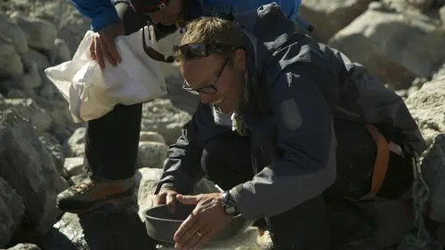 De l'or sous la glace S03E08 La science ne suffit pas