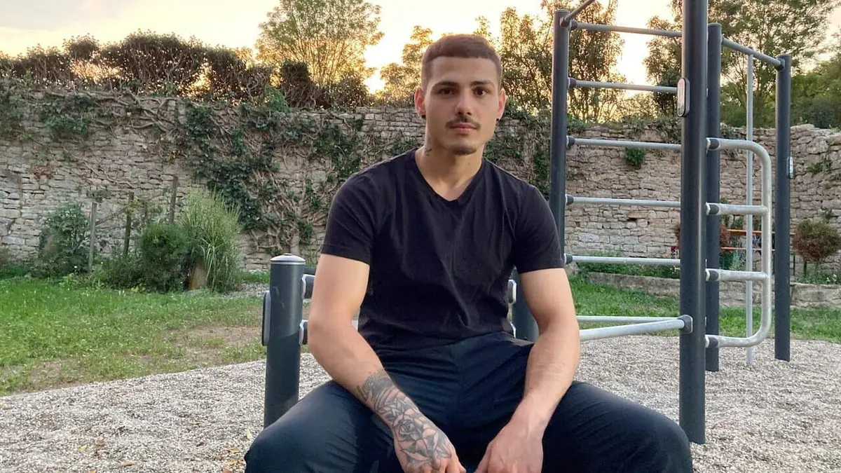 De la prison au monastère