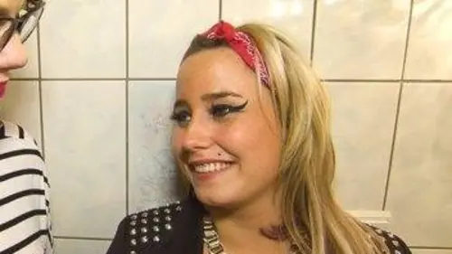 De Make-Under S02E02 Marijke & Lolita