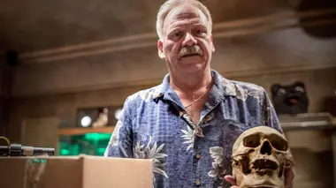 Deadly Possessions Peggy la poupée & le pouce de John Murrell