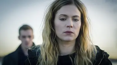 Deadwind S01E01 Le deuil
