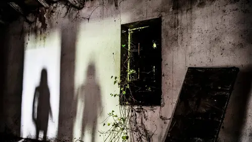 Death Walker with Nick Groff La silhouette grise