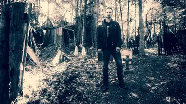 Death Walker with Nick Groff Les oubliés du haut-fourneau Carrie
