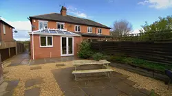 Déco ou négo S01E02 Emma & Nigel