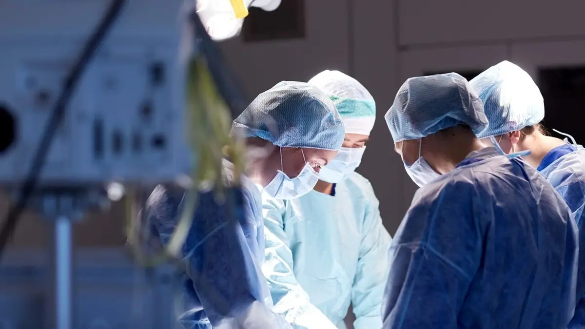 Décrypté S01E07 Les fictions médicales décryptées par des urgentistes