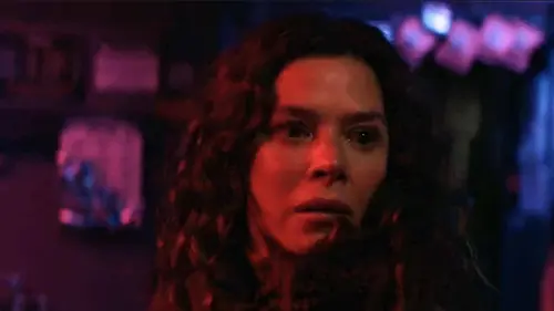 Mystère en eaux troubles S01E05