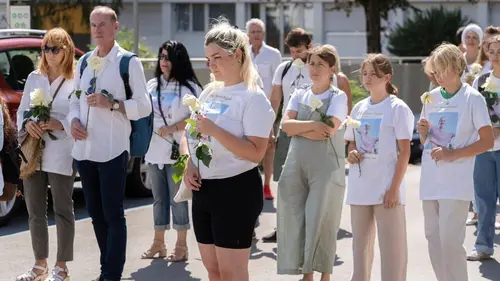 Délits mineurs S01E03 Santiago