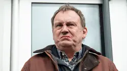 Déluge mortel S01E06 Sortir du rang