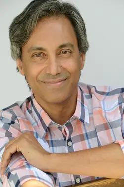 Photo Dennison Samaroo