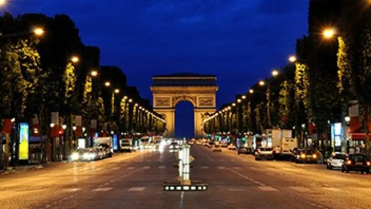 Départ immédiat Paris : la vie secrète de la capitale