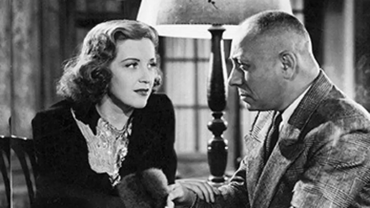 Derrière la façade