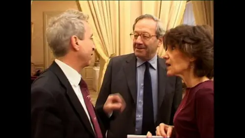 Derrière le voile, les coulisses de la commission Stasi