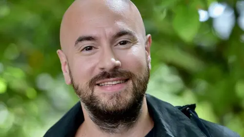 Derrière un micro Paris-Bruxelles