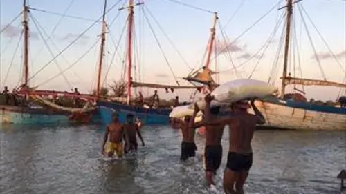 Des bateaux et des hommes E01 Les routiers des flots