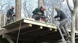 Des cabanes et des hommes S02E07 La cabane de l'espoir