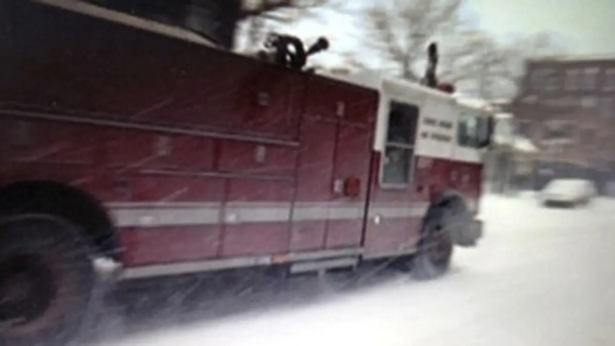 Des camions et des hommes S02E01 Québec, les routes des neiges