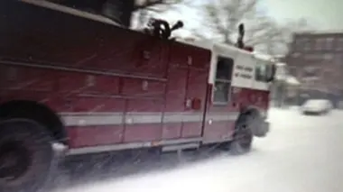 Des camions et des hommes S02E01 Québec, les routes des neiges