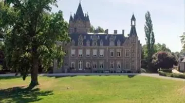 Des siècles d'histoires, le château de Louvignies