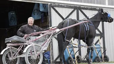 Des chevaux, des hommes et du cash E01