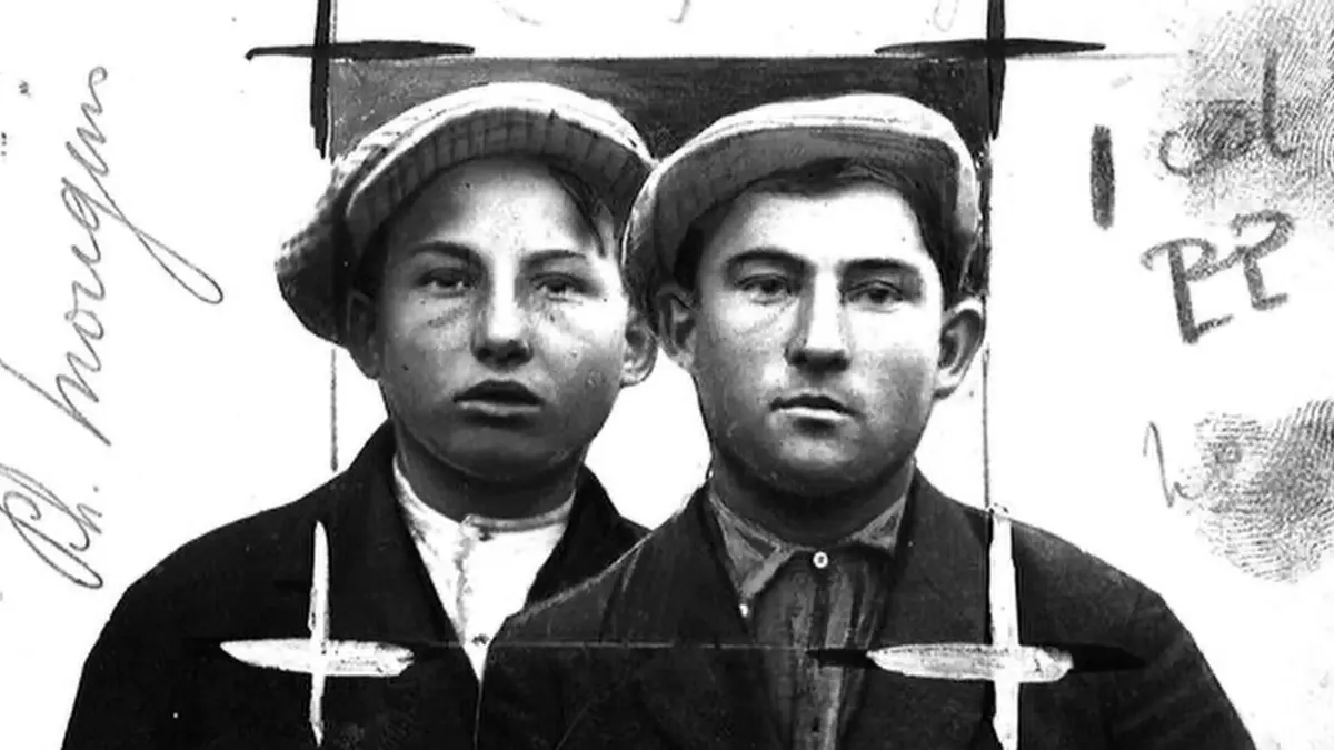 Des crimes presque parfaits La tuerie de Valensole, drame au pays de la lavande