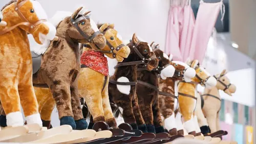 Des joujoux par milliers