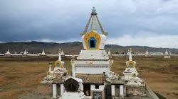 Des monuments et des hommes