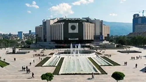 Des palais pour le peuple E04 Palais national de la culture, Sofia