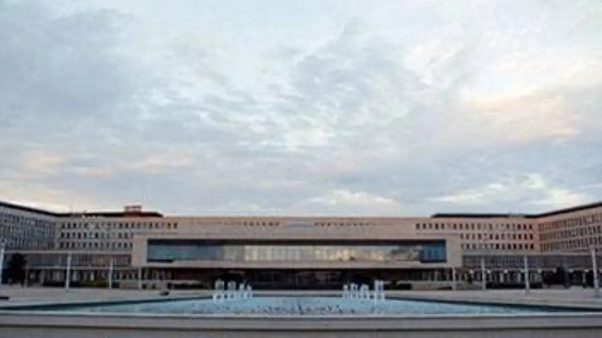 Des palais pour le peuple E02 Palais de Serbie, Belgrade