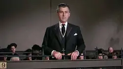 Des pas dans le brouillard