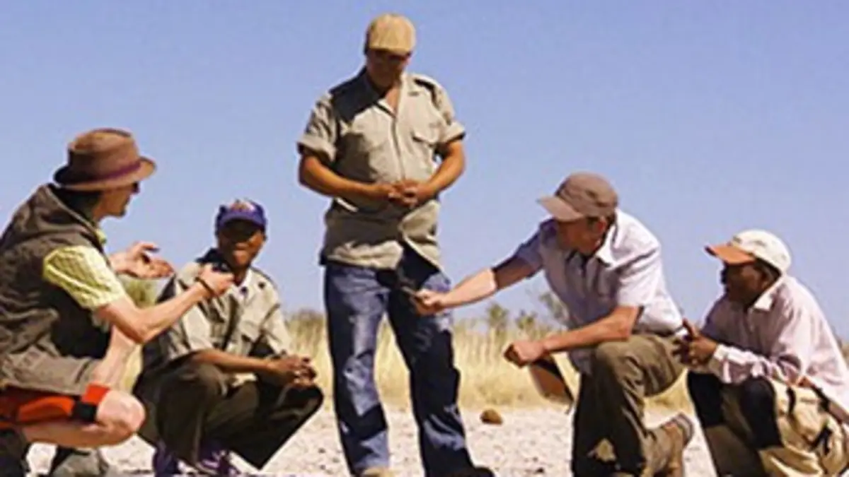 Des pisteurs sur les traces du passé