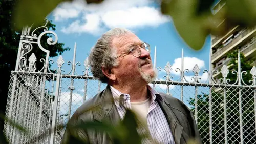 Casting Des prêtres gays brisent le silence