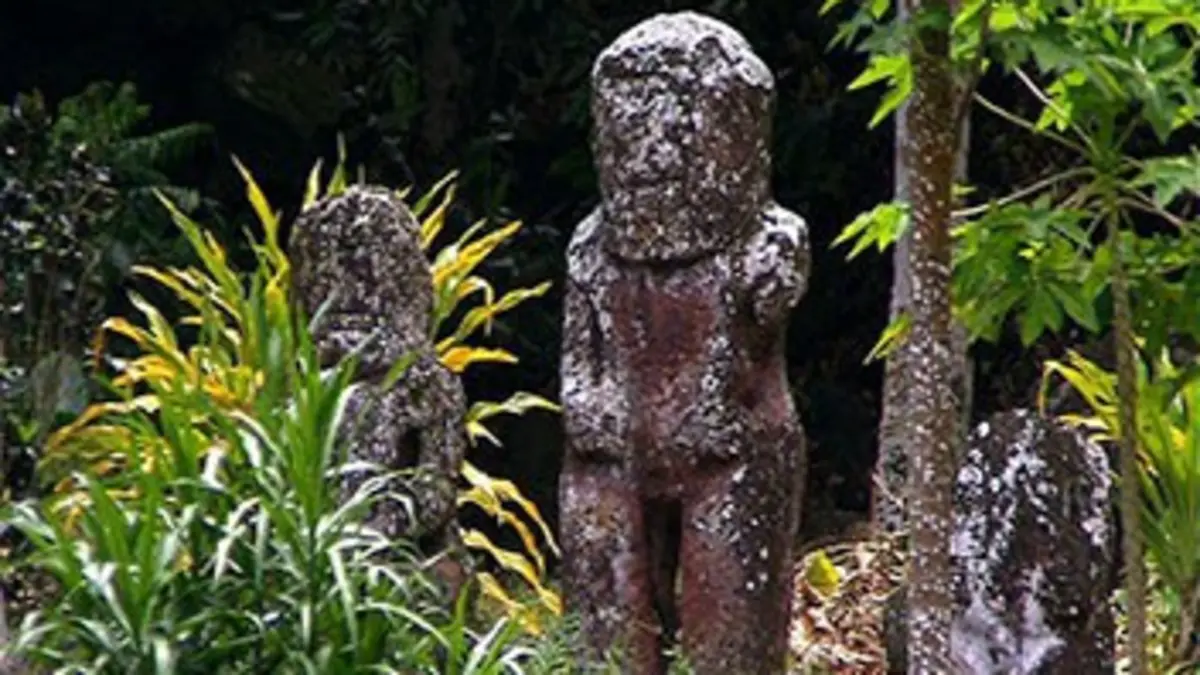 Des Pyrénées à la Polynésie