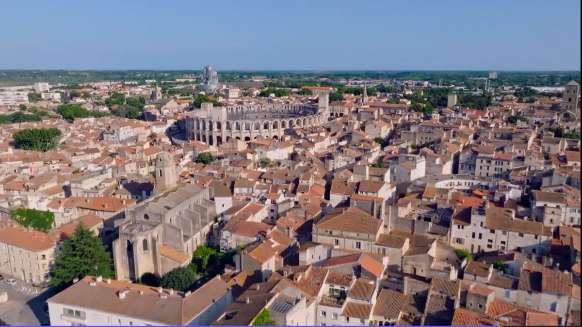 Des racines et des ailes Passion patrimoine : en Provence, du pays d'Aix à la Camargue