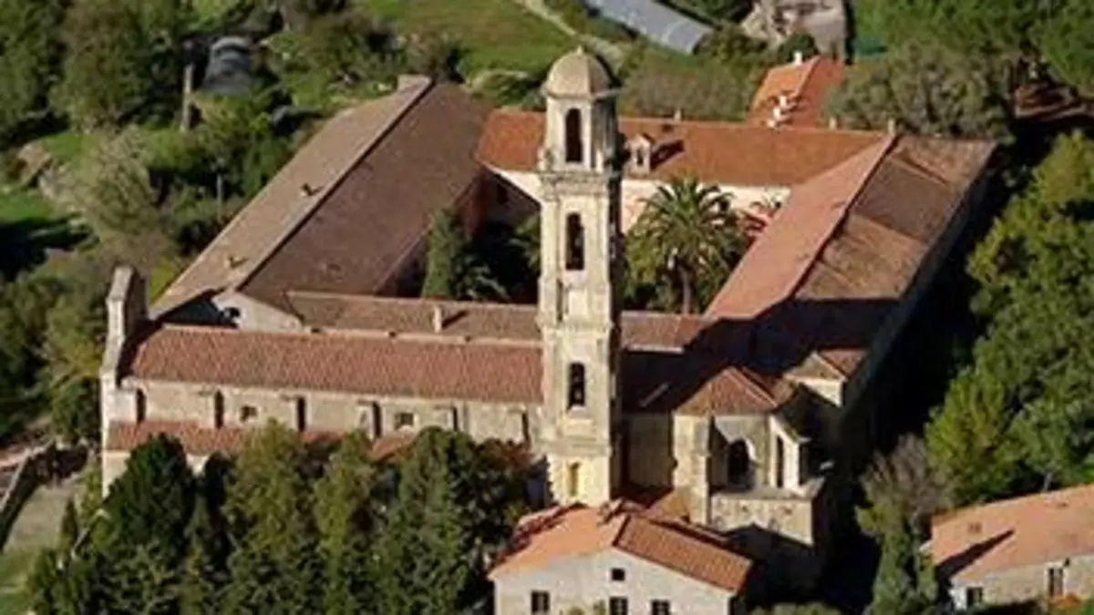 Des racines et des ailes Un voyage en Haute-Corse