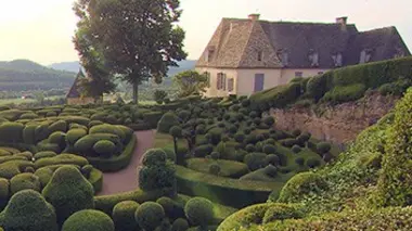 Des racines et des ailes Passion patrimoine : Au fil de la Dordogne, de l'Auvergne à l'Aquitaine