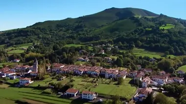 Des racines et des ailes Passion patrimoine : les Pyrénées au cœur