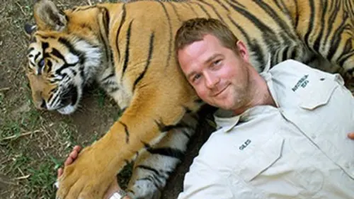 Des tigres dans la maison S01E02 Ambassadeurs de l'espèce