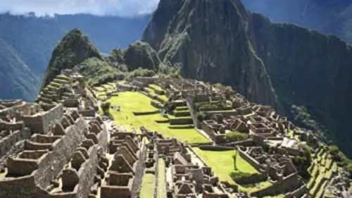 Des trains pas comme les autres E33 Au pays des Incas (2/2)