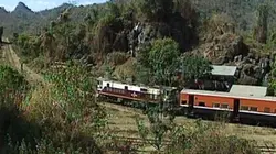 Des trains pas comme les autres E27 Birmanie - Myanmar (2/2)