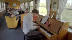 Des trains pas comme les autres S11E04 Suède