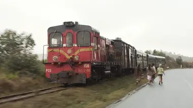 Des trains pas comme les autres Madagascar
