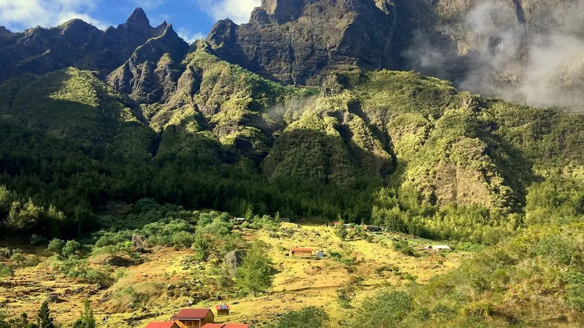 Des volcans et des hommes La Réunion, au coeur des volcans