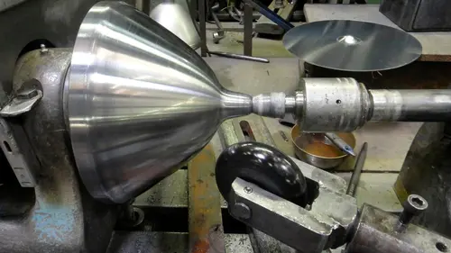 Design Les lampes dites "Tétons de négresse" de Serge Mouille