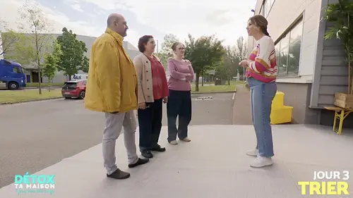 Détox ta maison, 7 jours pour tout ranger S04E21 Delphine et Olivier