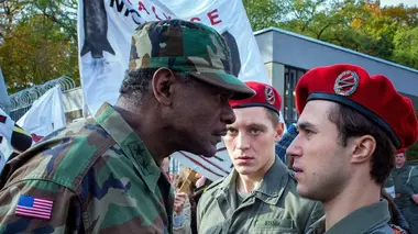 Deutschland 83 S01E05 Le feu aux poudres