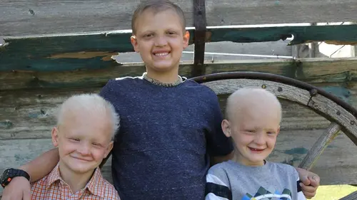 Deux Sur Un Million S01E04 Des garçons en feu