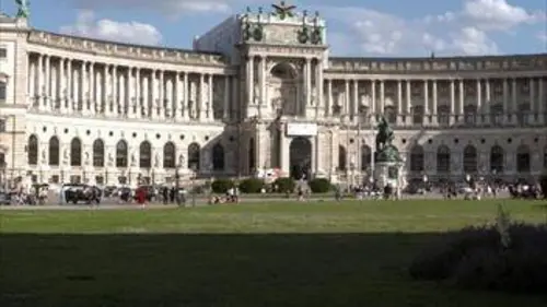 Deux, trois jours en ville S02E06 Vienne